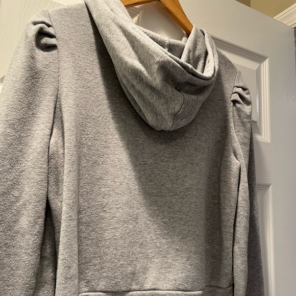 Z SUPPLY puff sleeve sweatshirt- small - Picture 3 of 4